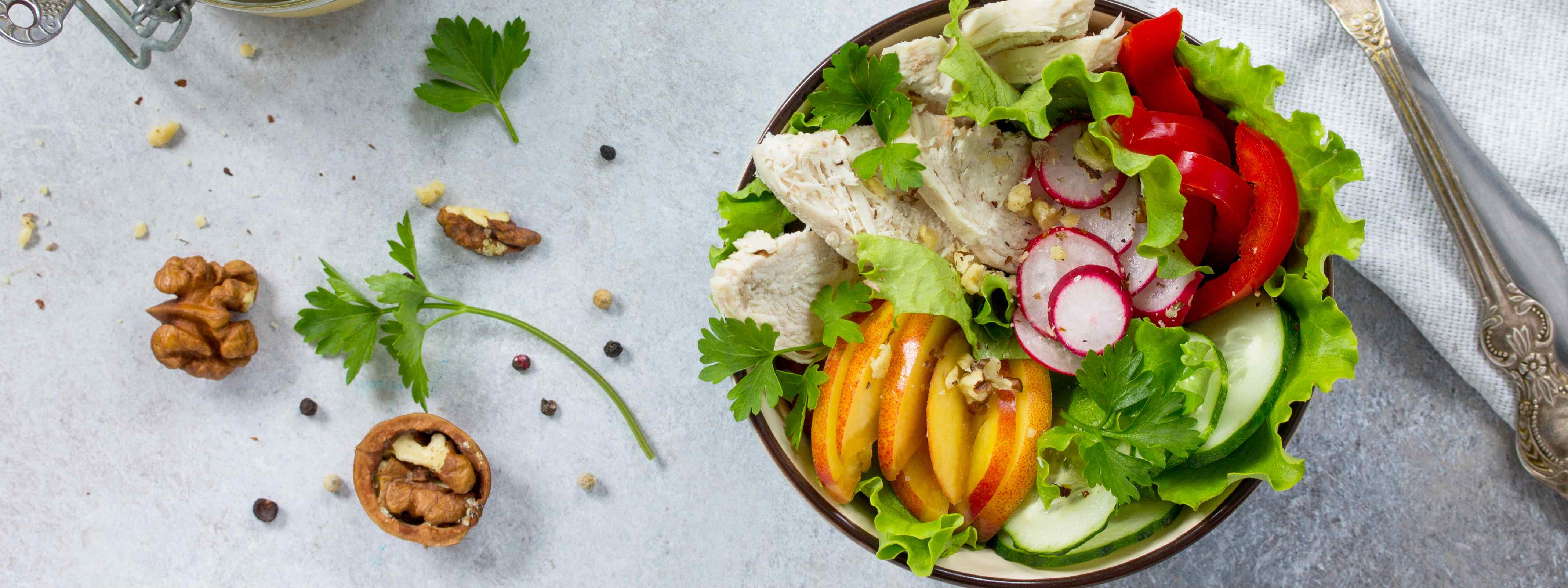 Salatdressing fünfmal anders: Probieren Sie klassische  und ungewöhnliche Varianten